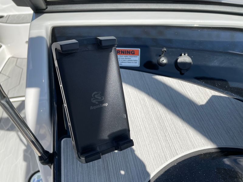 Boat Image 27