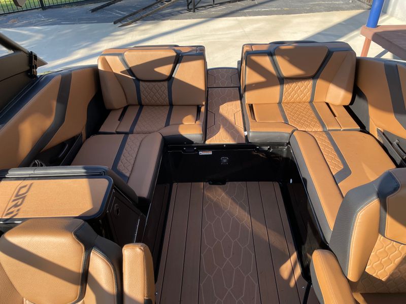 Boat Image 16