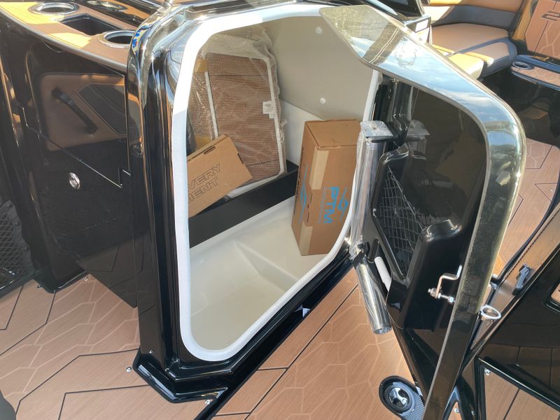 Boat Image 42
