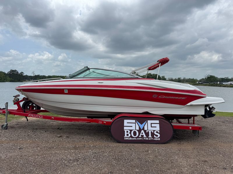 2008 Crownline 220 LS