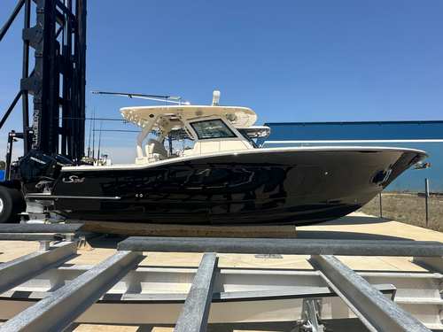 2024 Scout 330 LXF