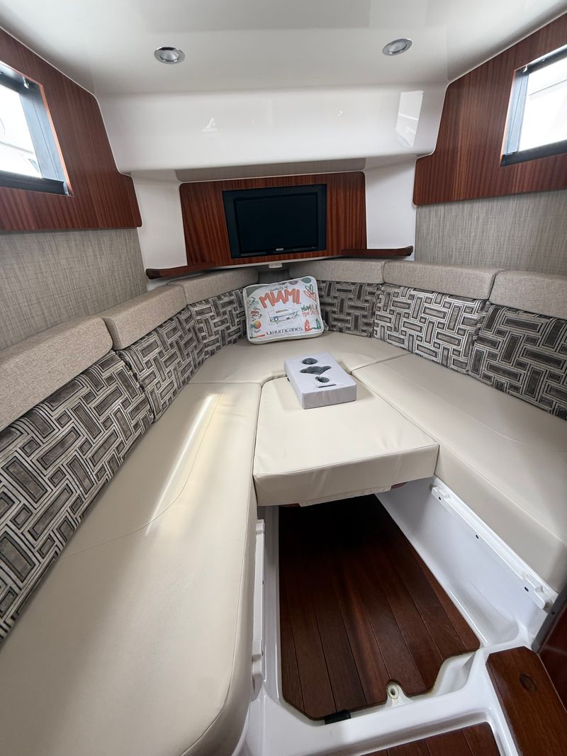 Boat Image 10
