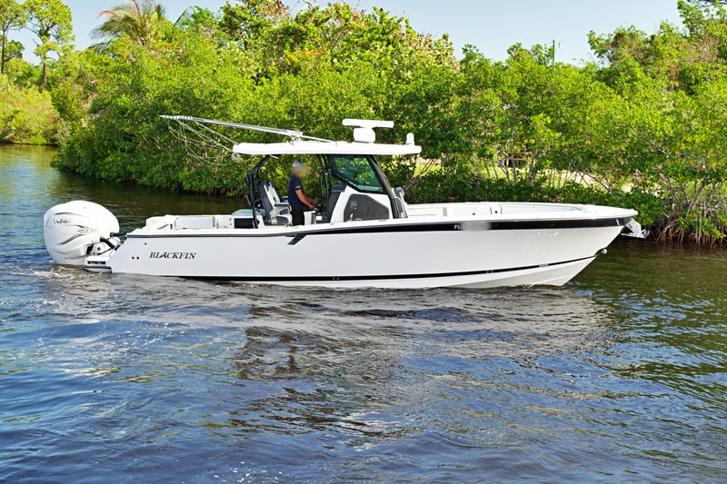 2020 Blackfin 332 CC