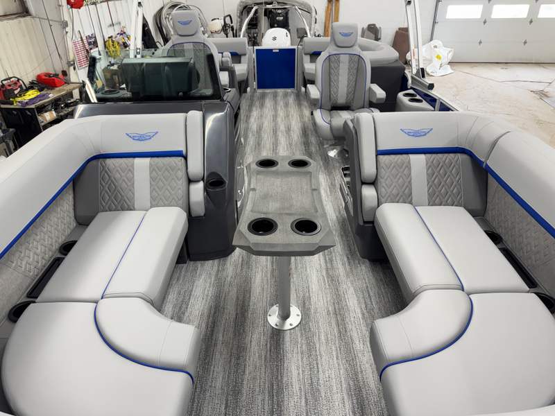 2026 Bennington 22 MFB SPS