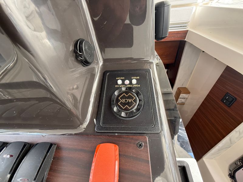 Boat Image 11