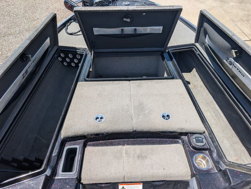 Boat Image 12
