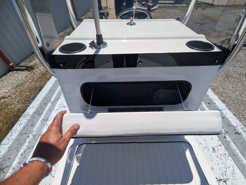 Boat Image 25