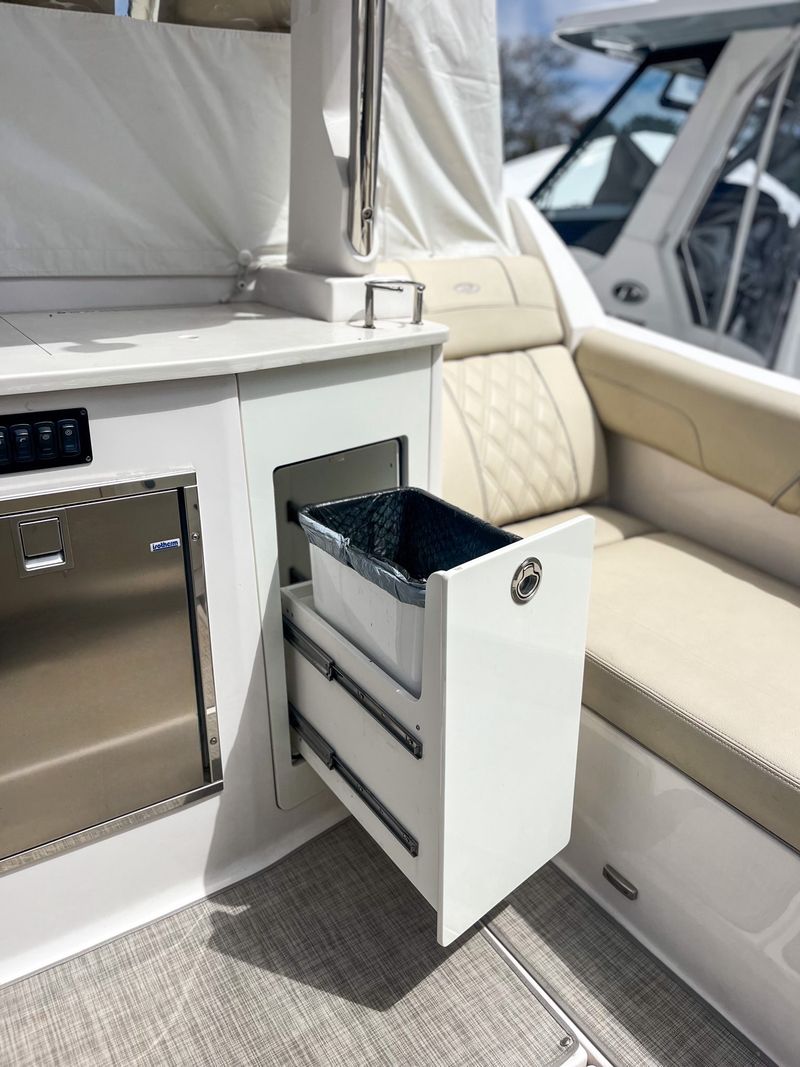 Boat Image 5