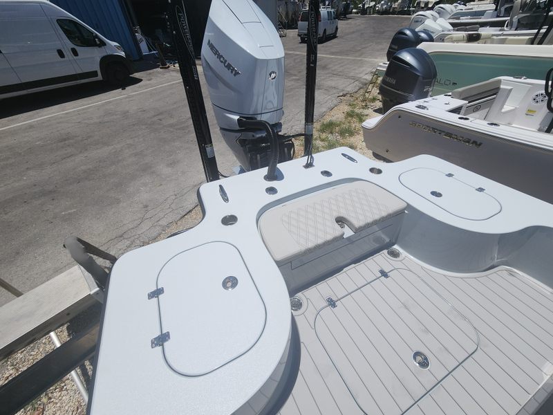 Boat Image 10