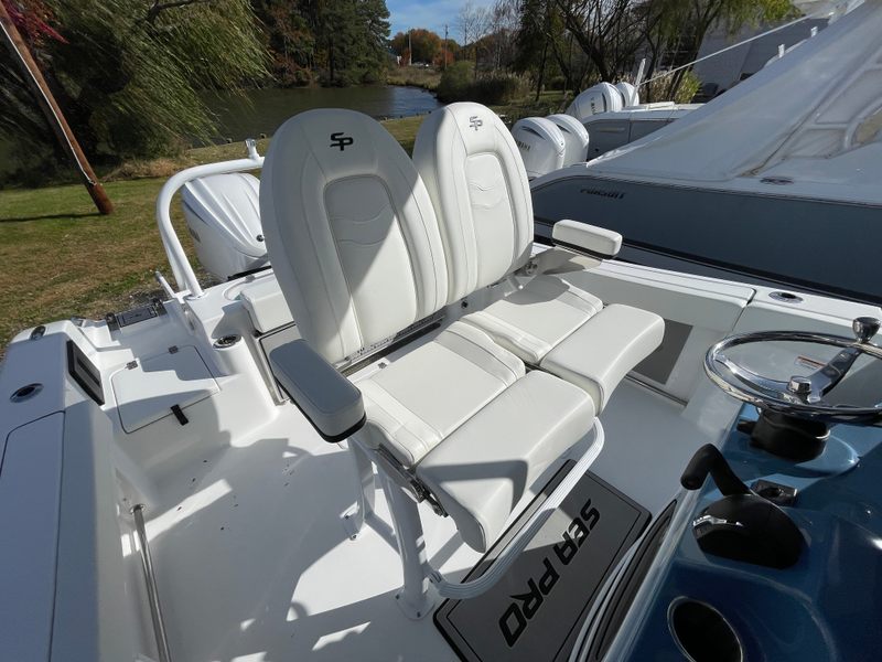 Boat Image 11