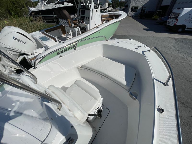 Boat Image 12