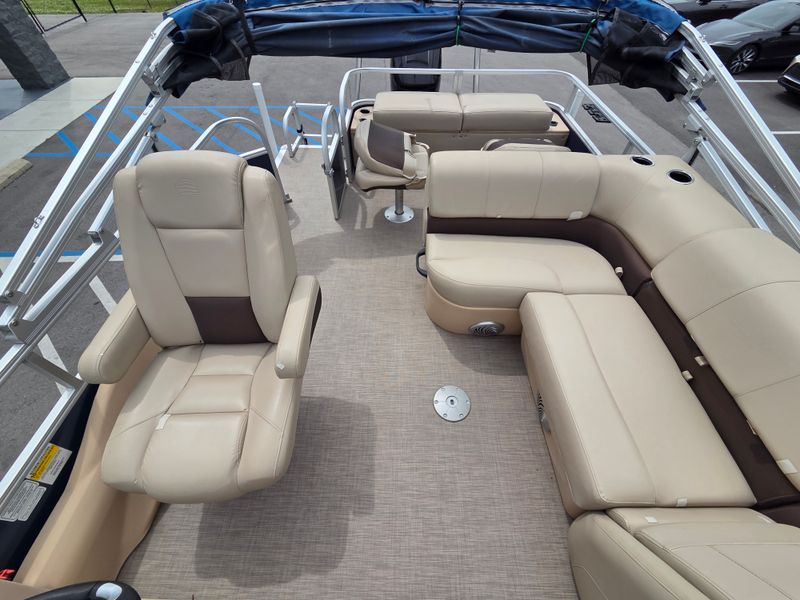 Boat Image 6