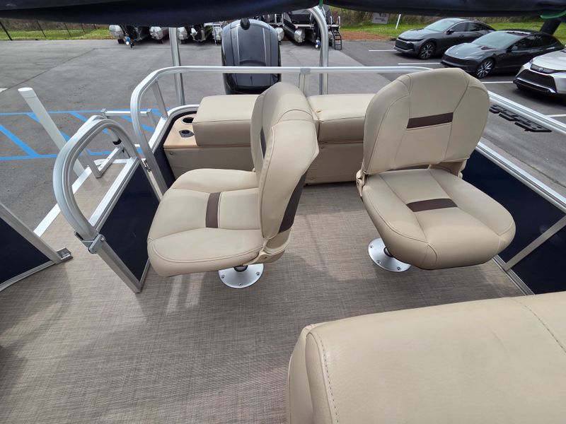 Boat Image 7