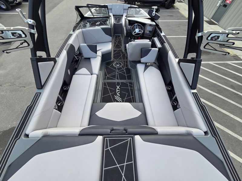 Boat Image 4