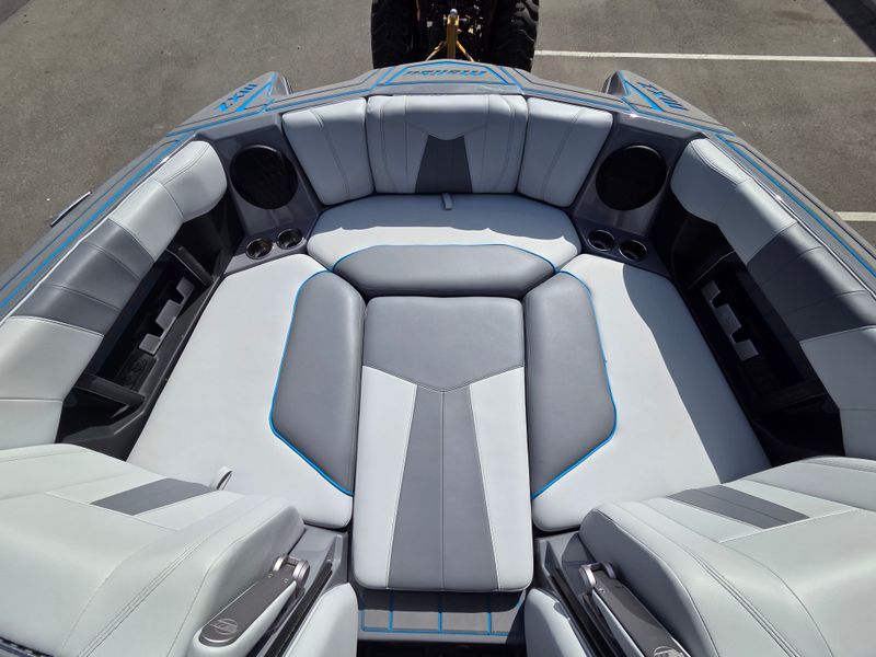 Boat Image 15
