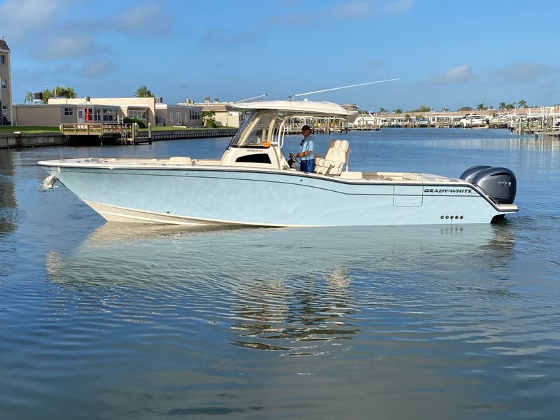 2023 Grady white Canyon 326