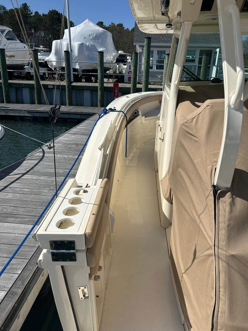 Boat Image 10